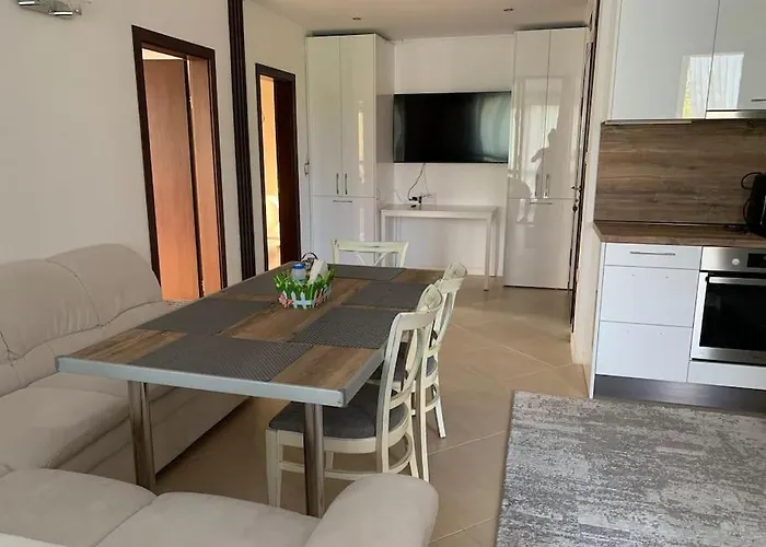 двуспални оазис бийч клуб דירה