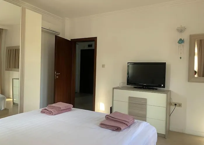 двуспални оазис бийч клуб דירה