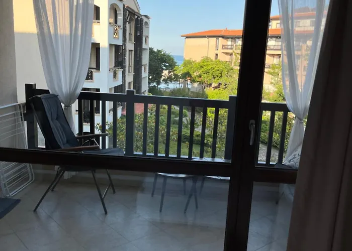 двуспални оазис бийч клуб * Lozenets